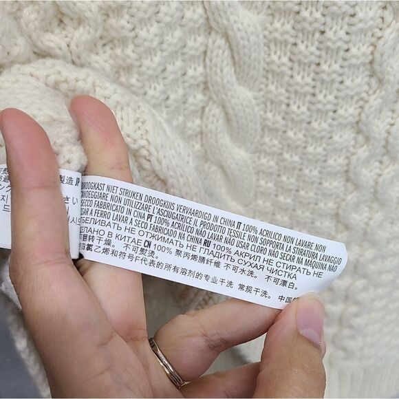 Forever21 Women's Cream Knitted Turtleneck Sweater Size Small - Picture 5 of 5